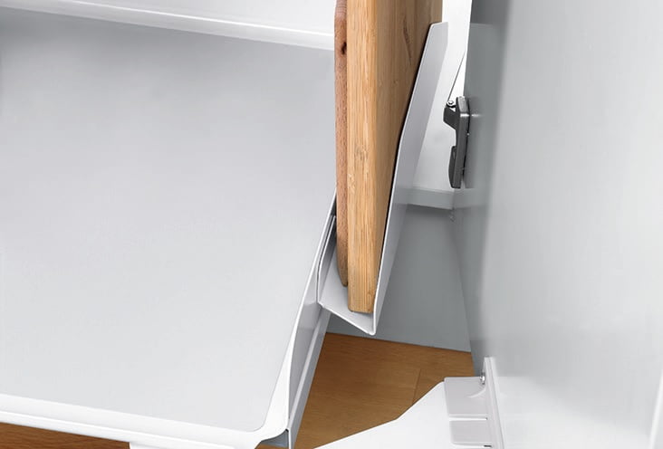 Base unit pull-out „Tower“