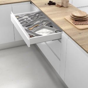 Plastic cutlery trays